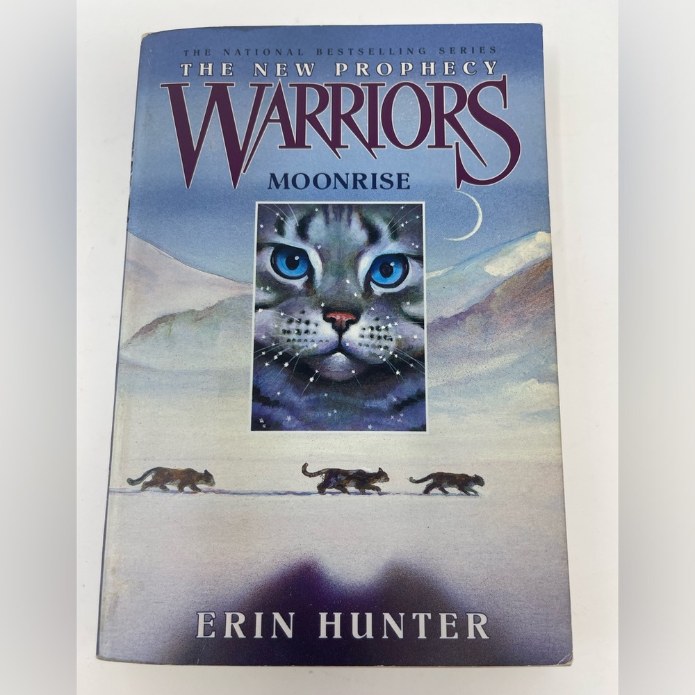 3/$15 WARRIORS: Moonrise. Book 2 in the New Phophecy Series